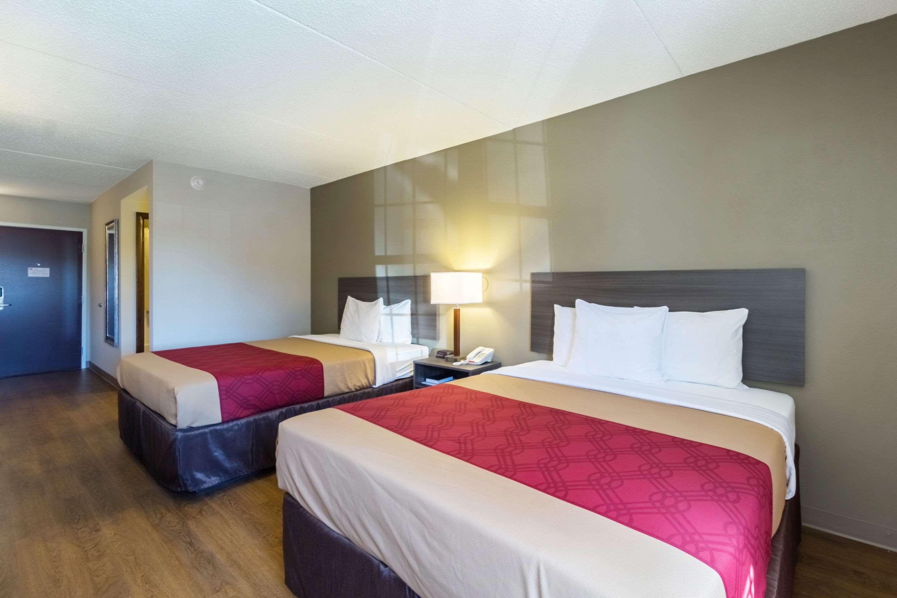 Econo - Southwest Of Hershey Area Lodge *